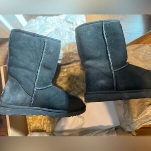 black UGG classic short
